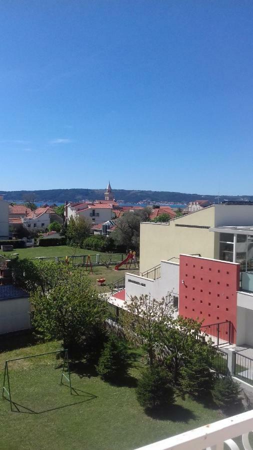 Apartman Jezidzic Kaštela Zewnętrze zdjęcie