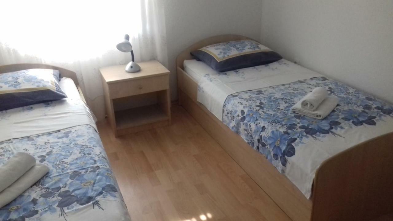 Apartman Jezidzic Kaštela Zewnętrze zdjęcie