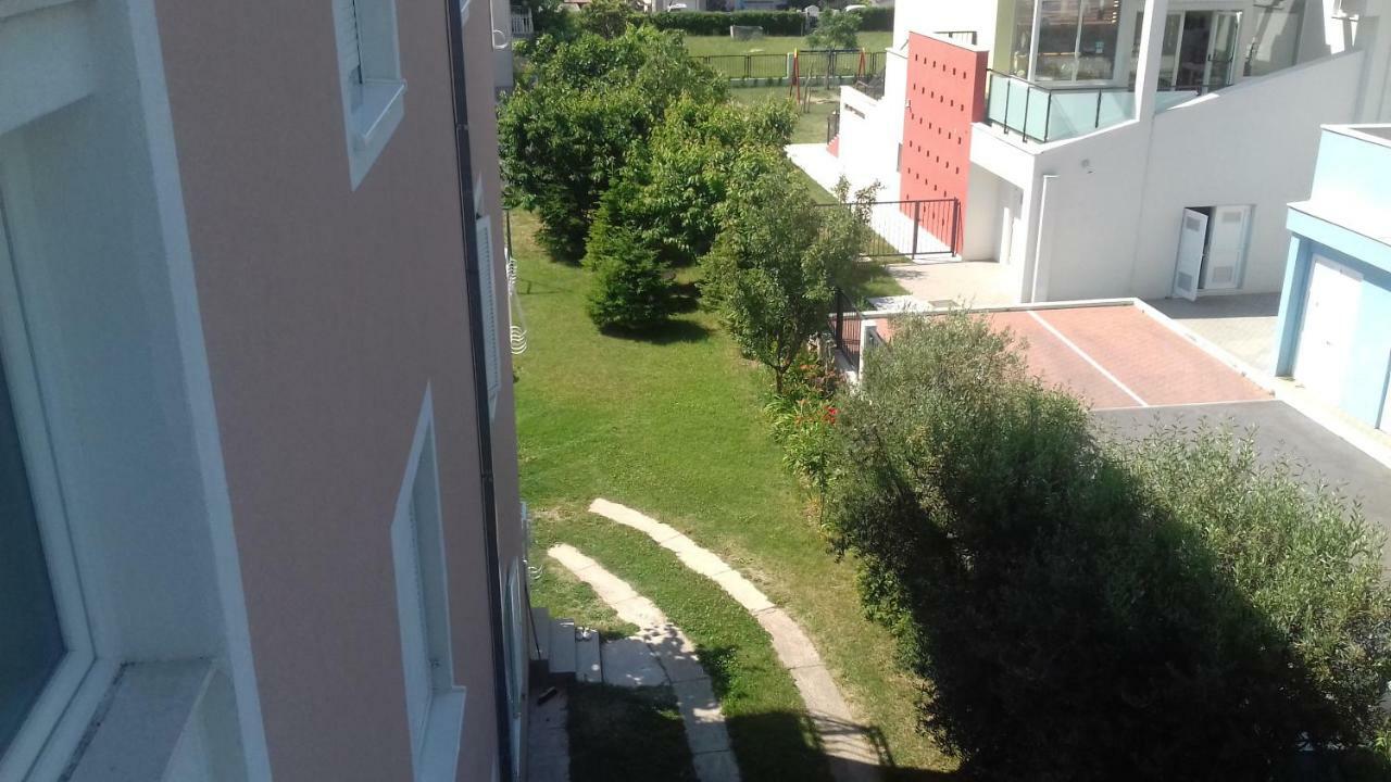 Apartman Jezidzic Kaštela Zewnętrze zdjęcie