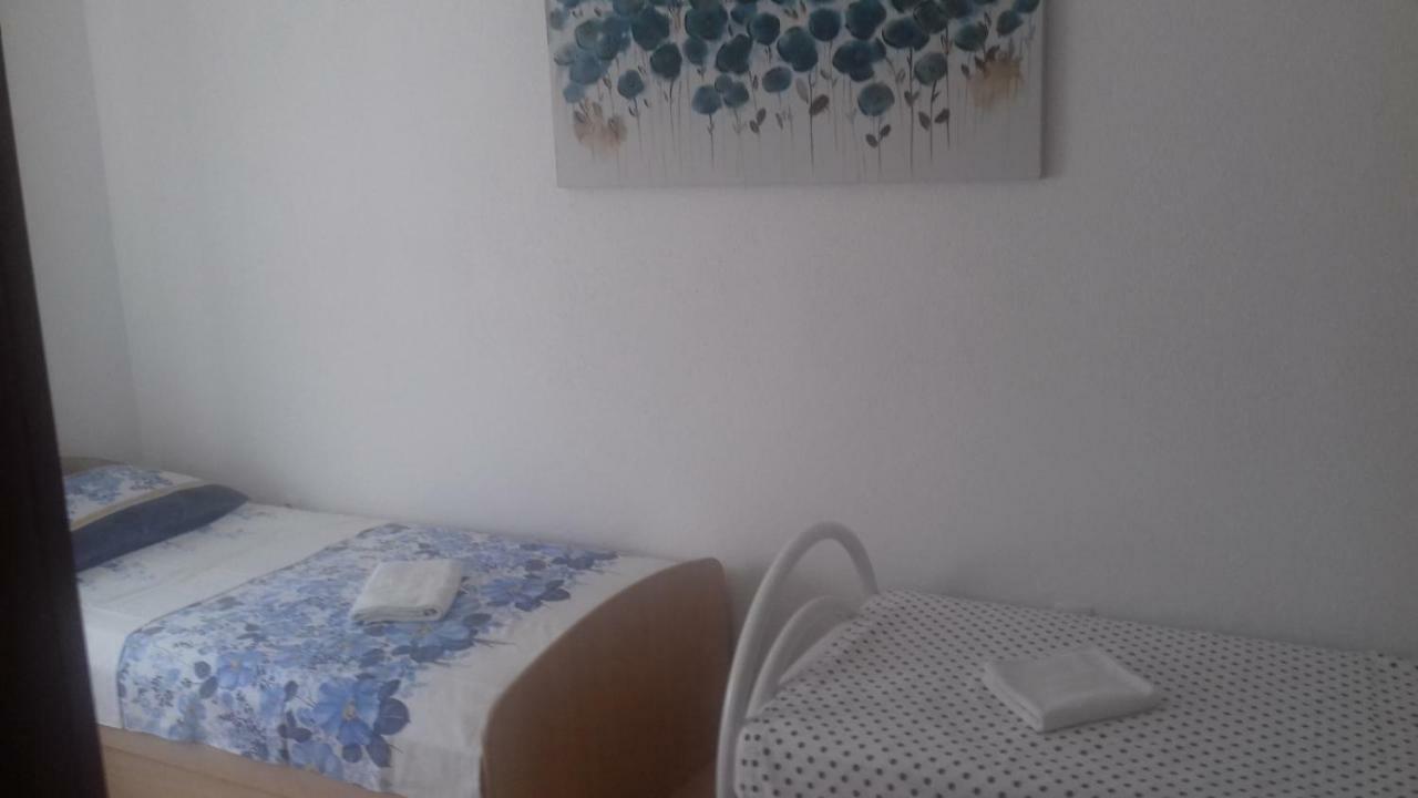 Apartman Jezidzic Kaštela Zewnętrze zdjęcie
